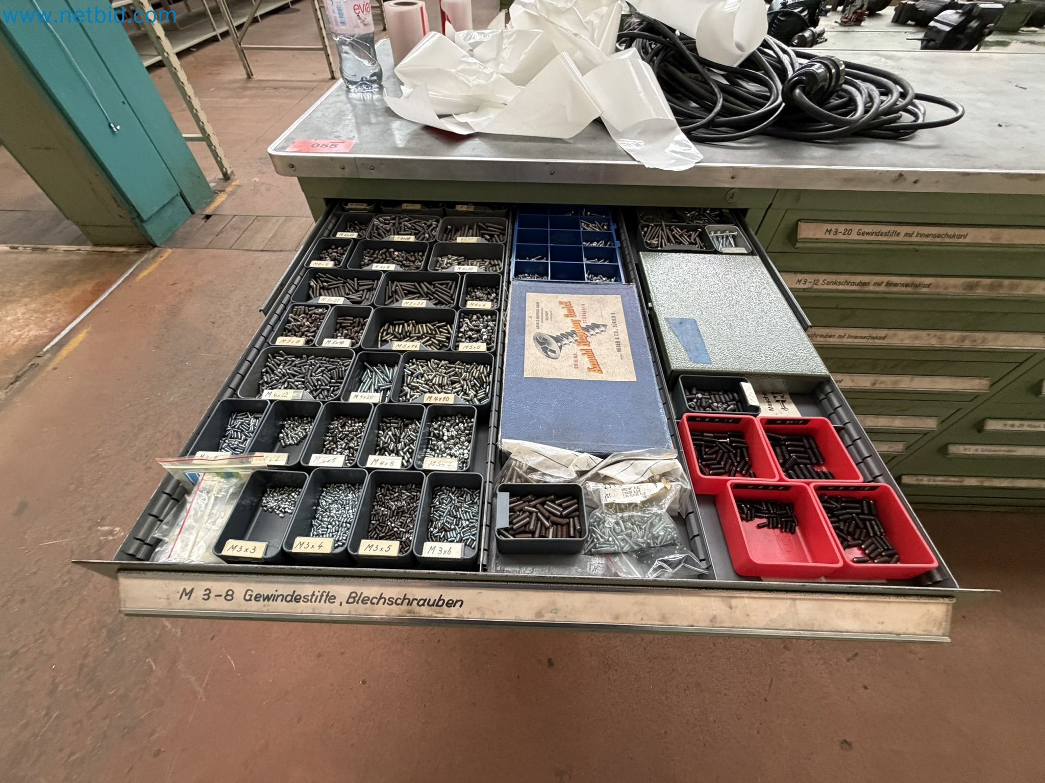 Inhalt Schubladenschrank